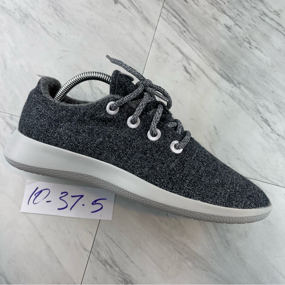 Allbirds Wool Runners Women's Size 10 Grey Shoes Sneakers